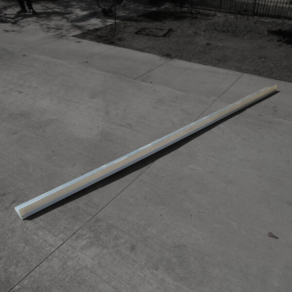 Regla Alisadora para hormigón 3m<br><br><br><p class="carrosel_style">TZG001-R3</p>